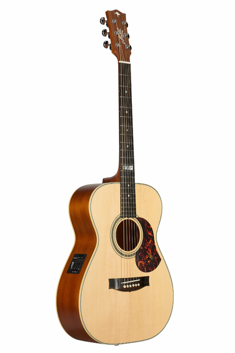 Maton Guitars EBG808TE Tommy Emmanuel Acoustic Electric With Case